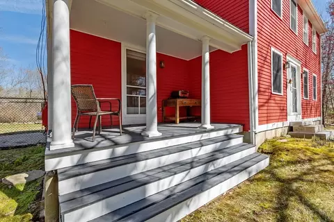 174 Millville Rd, Mendon, MA 01756 photo 2