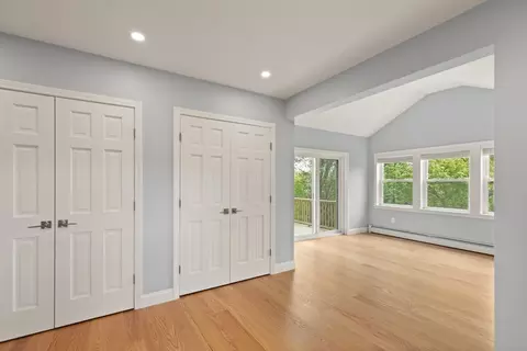 Entry Way - 5 Brooks Rd # R, Gloucester, MA 01930 photo 2 of 2