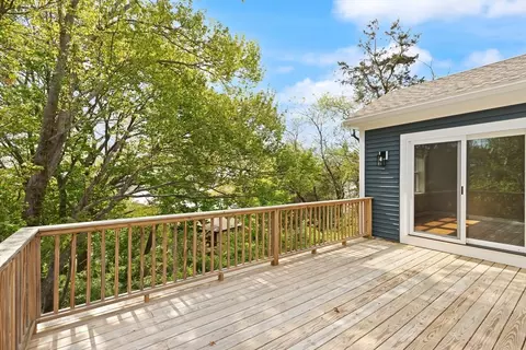 Exterior - 5 Brooks Rd # R, Gloucester, MA 01930 photo 3 of 9