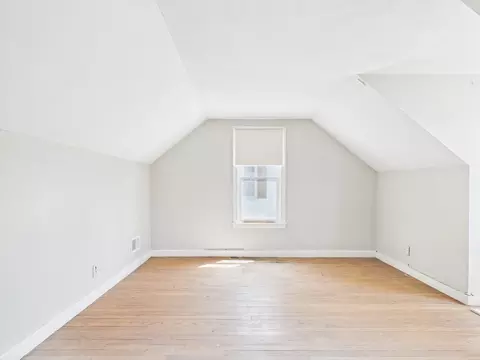5 Barber St, Springfield, MA 01109 photo 37