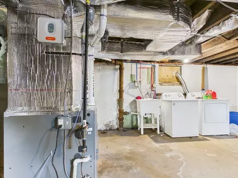 5 Barber St, Springfield, MA 01109 photo 41