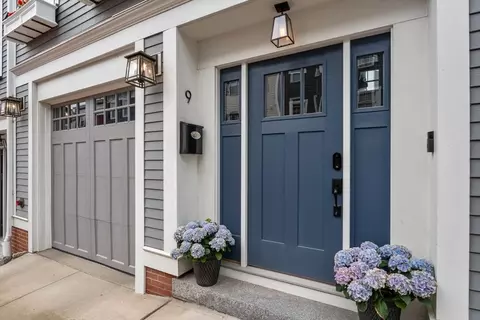9 Belmont St, Charlestown, MA 02129