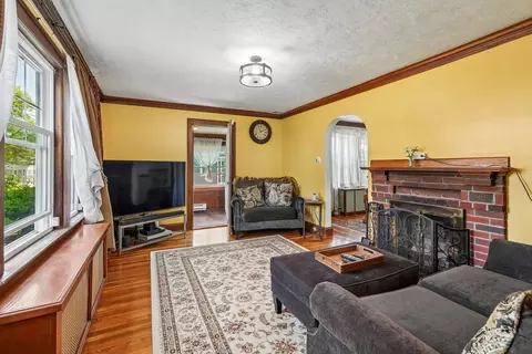 82 Needham St, Dedham, MA 02026 photo 5