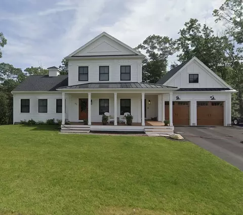 62 Bramhall Ln, Plymouth, MA 02360