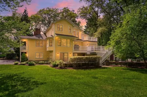 94 College Rd, Concord, MA 01742