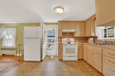 Kitchen - 490 Webster St, Needham, MA 02494 photo 2 of 2