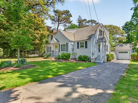 490 Webster St, Needham, MA 02494
