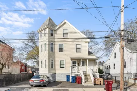 38-40 Hurd St, Melrose, MA 02176