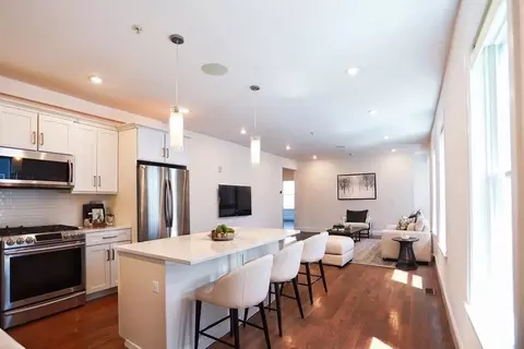 76 Flint St #1, Somerville, MA 02145