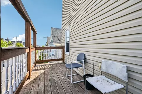 Exterior - 96 Cleveland Ave, Everett, MA 02149 photo 3 of 5