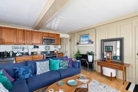 17 Washington St #3, Gloucester, MA 01930 photo 8