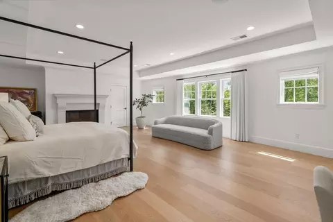 Bedroom - 4 Wilsons Way, Dover, MA 02030 photo 1 of 4