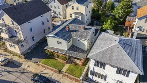 192-196 Snell St, Fall River, MA 02721 photo 2