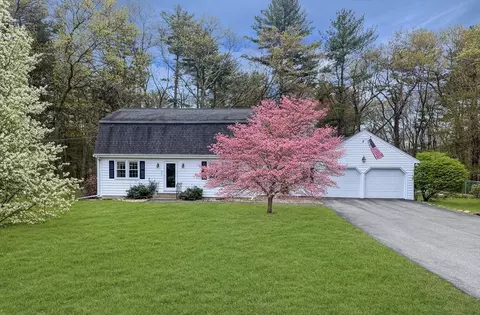 7 Farrwood Dr, Andover, MA 01810