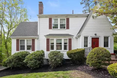 32 Marcia Rd, Watertown, MA 02472