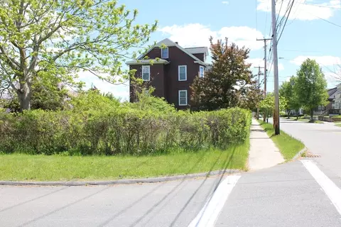 75 Wheatland Ave, Chicopee, MA 01020 photo 5