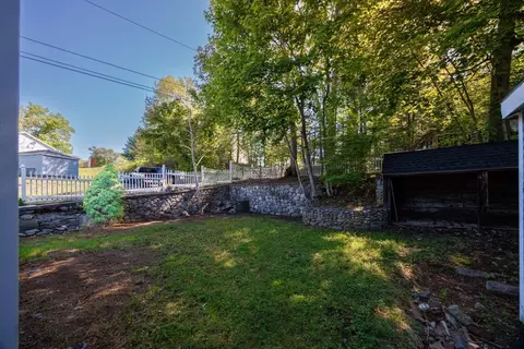 Exterior - 8 Freeman Ave, Webster, MA 01570 photo 7 of 10