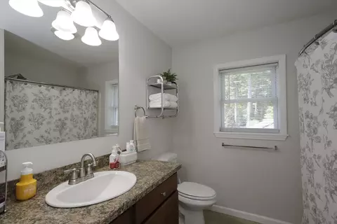 Bath - 17 David St, Acushnet, MA 02743 photo 4 of 4