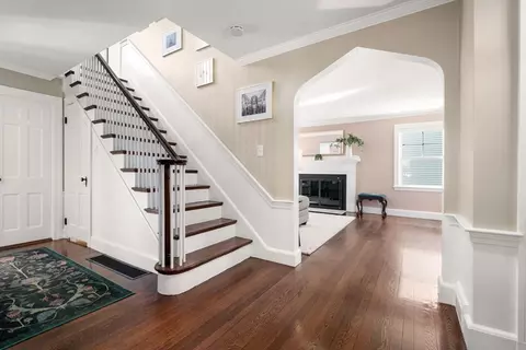 52 Beaufort Ave, Needham, MA 02492 photo 5