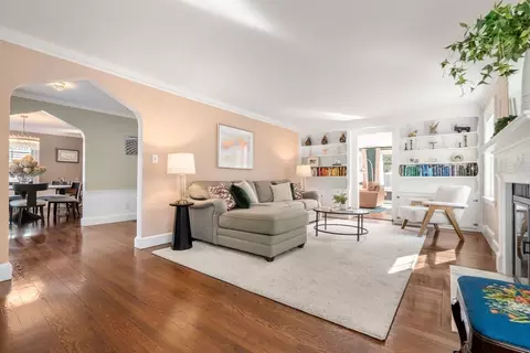 52 Beaufort Ave, Needham, MA 02492 photo 6
