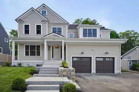 70 Woodbine Cir, Needham, MA 02494