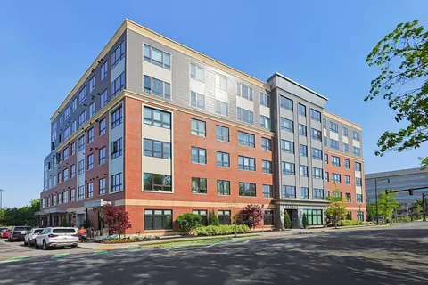 70 Leo Birmingham Pkwy #501, Boston, MA 02135