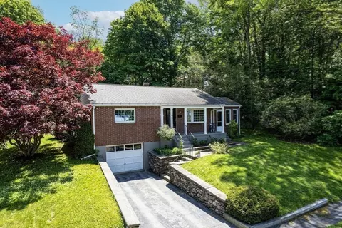 Exterior - 45 Pine Tree Dr, Worcester, MA 01609 photo 9 of 10