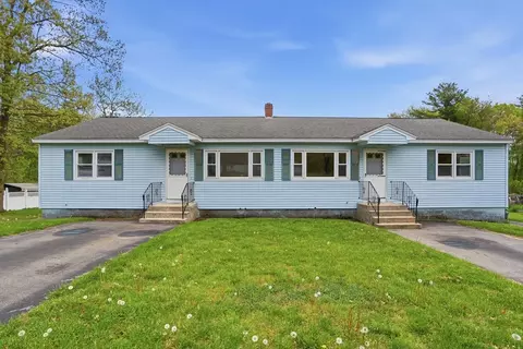105-107 Salisbury St, Dracut, MA 01826