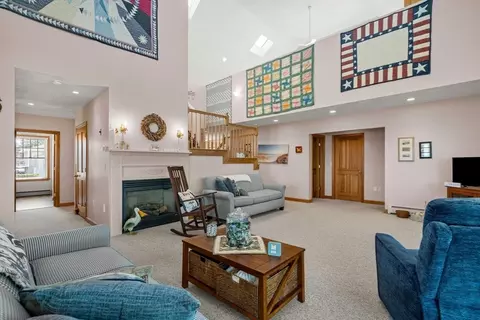 14 16th St, Salisbury, MA 01952 photo 11
