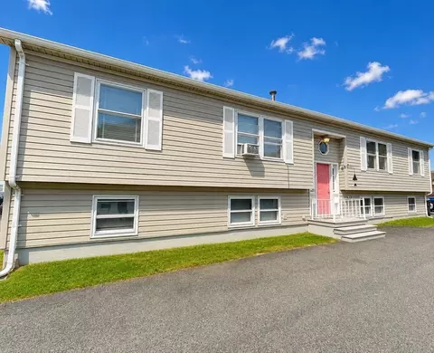 88 Almy St, Fall River, MA 02720
