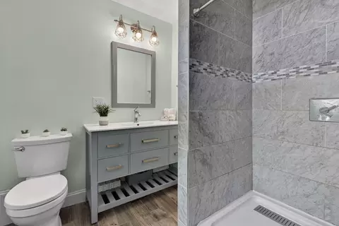 Bath - 37 Chapel St, Canton, MA 02021 photo 3 of 6