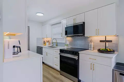 27 Silver Rd #27, Everett, MA 02149 photo 2