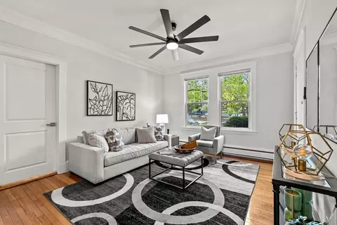 1734 Commonwealth Ave #4, Boston, MA 02135