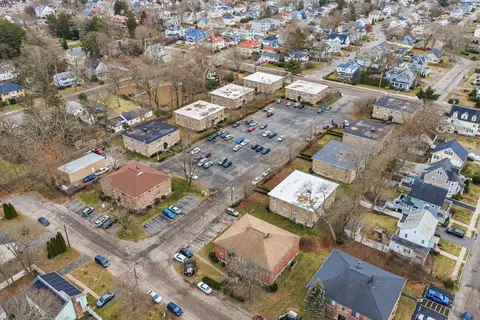11 Auna Dr #6, Brockton, MA 02301