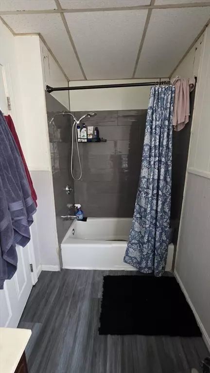 Bath - 155 Grant St, Fall River, MA 02721 photo 3 of 3