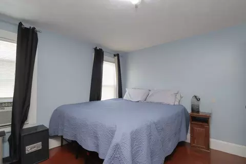 Bedroom - 34 Preston St, Springfield, MA 01109 photo 3 of 3
