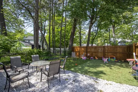 Exterior - 34 Preston St, Springfield, MA 01109 photo 7 of 8