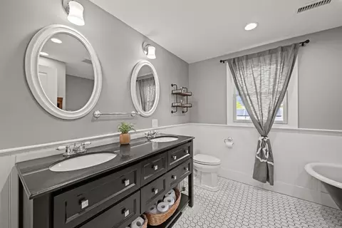 Bath - 13 Douglas Ave, Beverly, MA 01915 photo 1 of 6