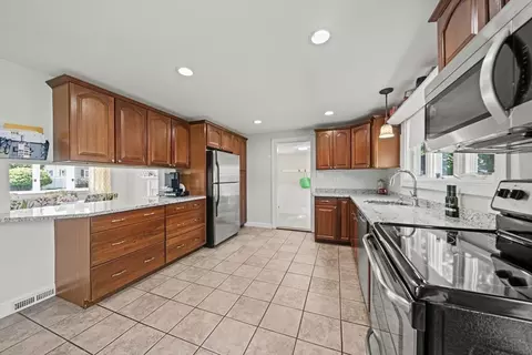 Kitchen - 13 Douglas Ave, Beverly, MA 01915 photo 2 of 3