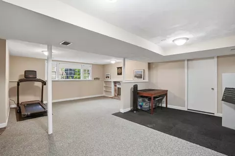 22 Longmeadow Dr, Canton, MA 02021 photo 10