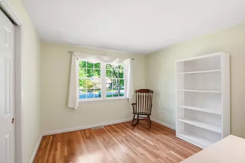 22 Longmeadow Dr, Canton, MA 02021 photo 24