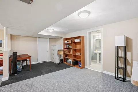 22 Longmeadow Dr, Canton, MA 02021 photo 12