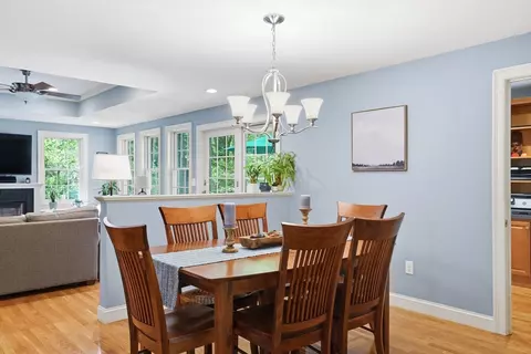 22 Longmeadow Dr, Canton, MA 02021 photo 30