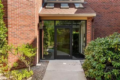 770 Salisbury St #J558, Worcester, MA 01609