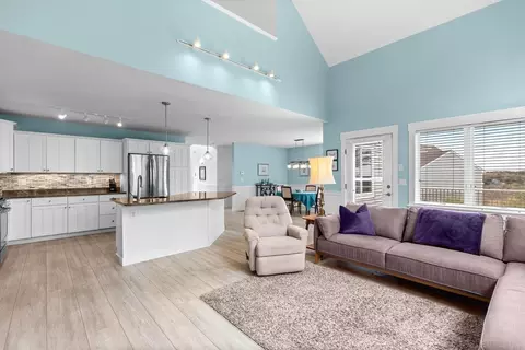 2 Beach Plum Ln #E, Bourne, MA 02532 photo 5