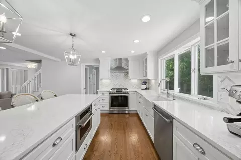 24 Fowler St, Upton, MA 01568 photo 8