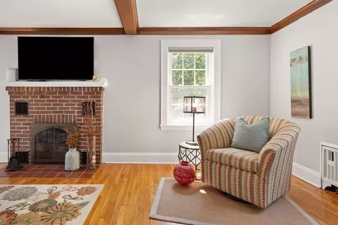 85 Mineral St, Reading, MA 01867 photo 10