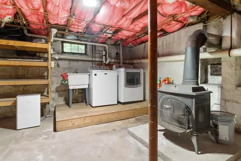 85 Mineral St, Reading, MA 01867 photo 30