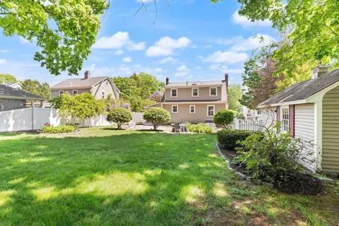 85 Mineral St, Reading, MA 01867 photo 31