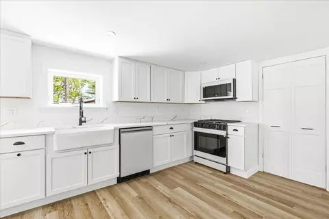 Kitchen - 64 Rosepoint Ave, Wareham, MA 02576 photo 1 of 1